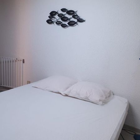 Appartement Climatise A 800M De La Plage Fréjus Buitenkant foto