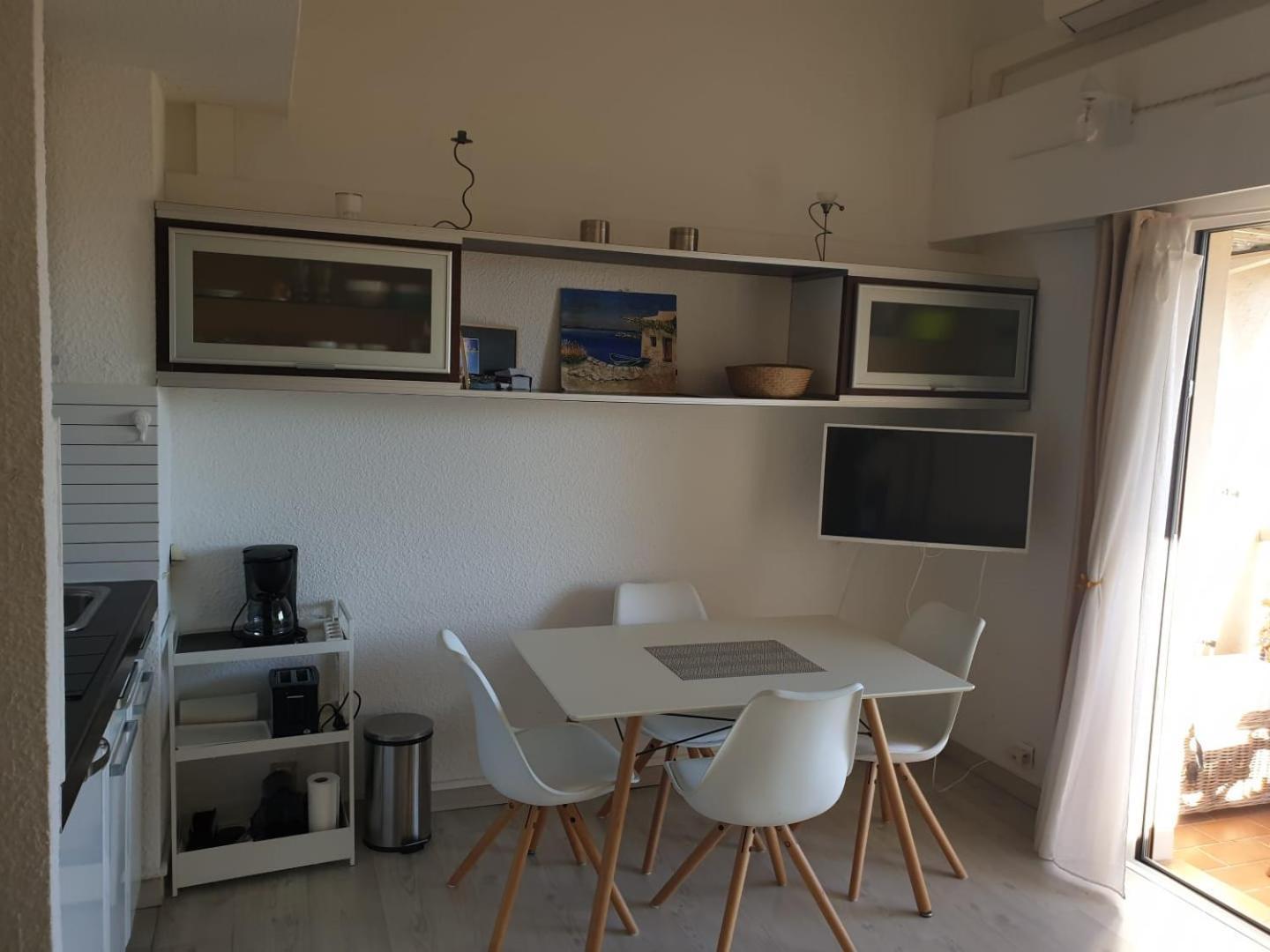 Appartement Climatise A 800M De La Plage Fréjus Buitenkant foto